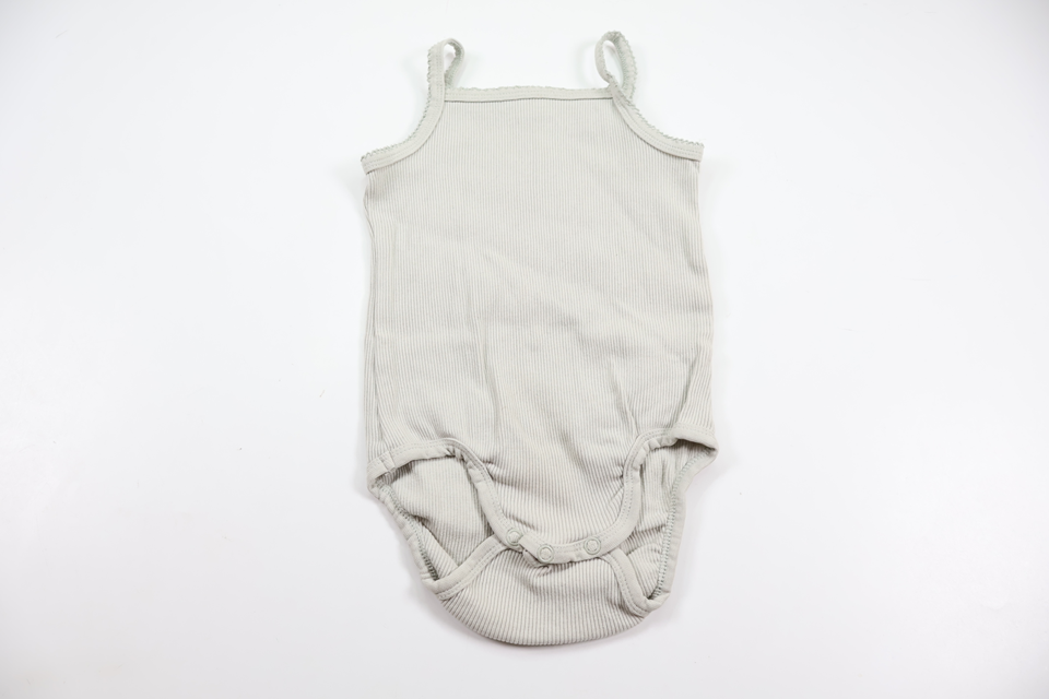 Ribbad linnebody från H&M - Storlek 74 - Grå