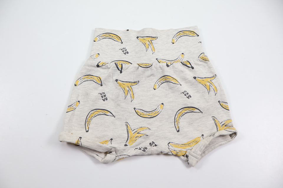 Shorts med bananer från H&M - Storlek 68 - Grå