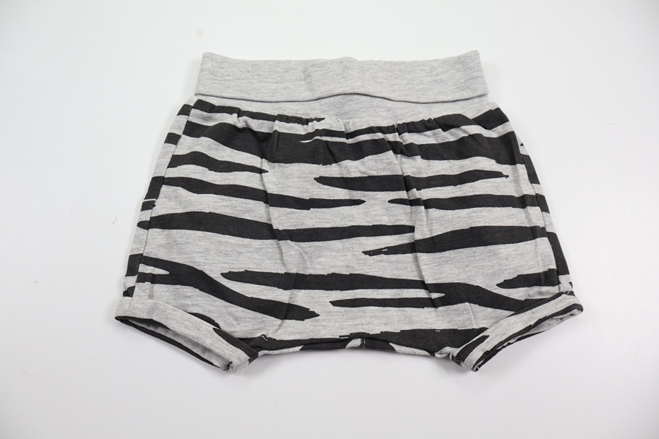 Shorts från H&M - Storlek 62 - Grå