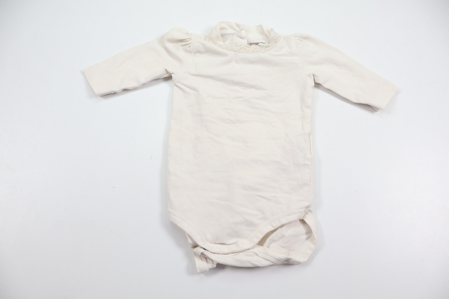 Body från Name It - Storlek 50 - Vit