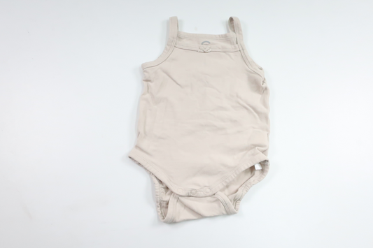 Linnebody från Cubus - Storlek 62 - Beige