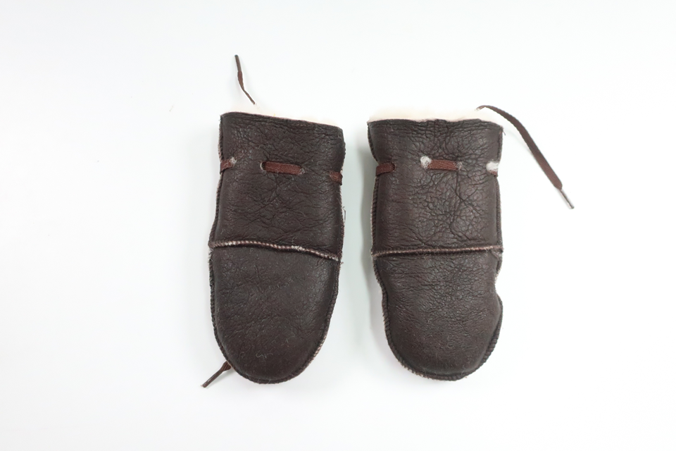 Fodrade vantar från Okänt - Storlek 86/92 - Brun