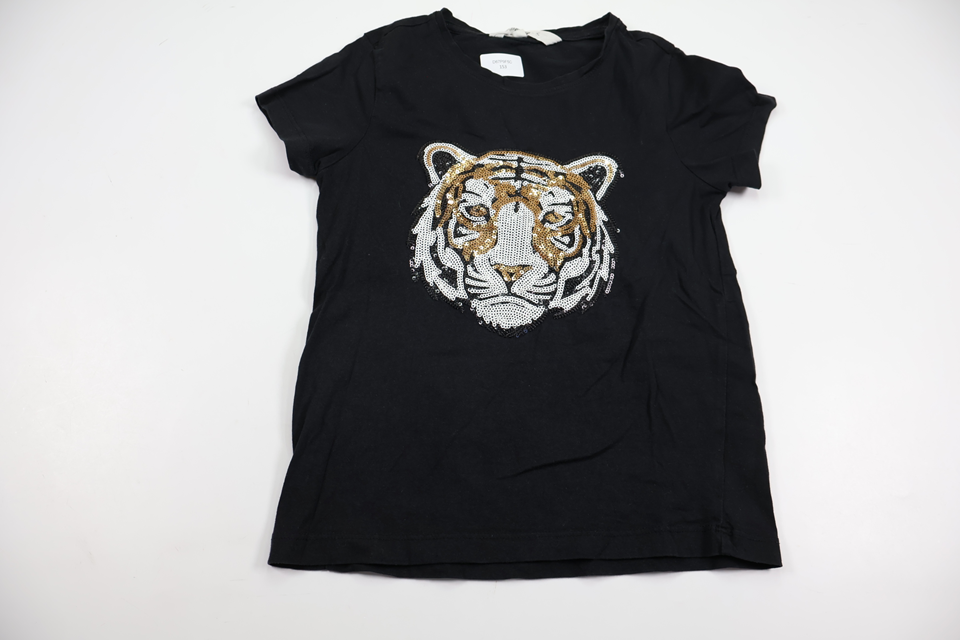 T-shirt från Magical Girl - Storlek 134/140 - Svart