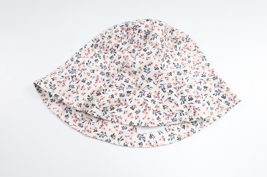 Blommig solhatt från Lindex - Storlek 50/52 - Vit