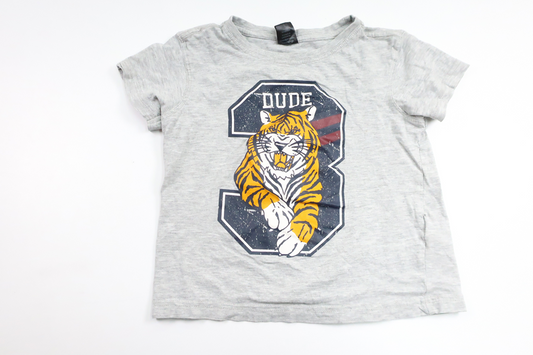 T-shirt från Ellos - Storlek 98/104 - Grå