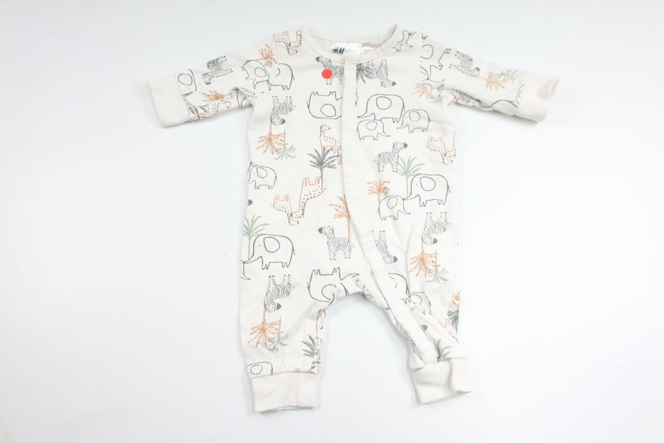 Pyjamas med djur från H&M - Storlek 50 - Vit