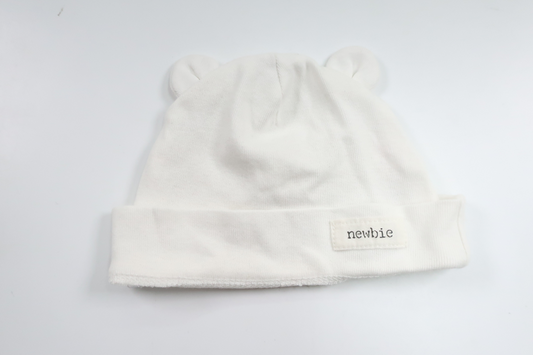 Mössa med öron från Newbie - Storlek 36/68 - Vit