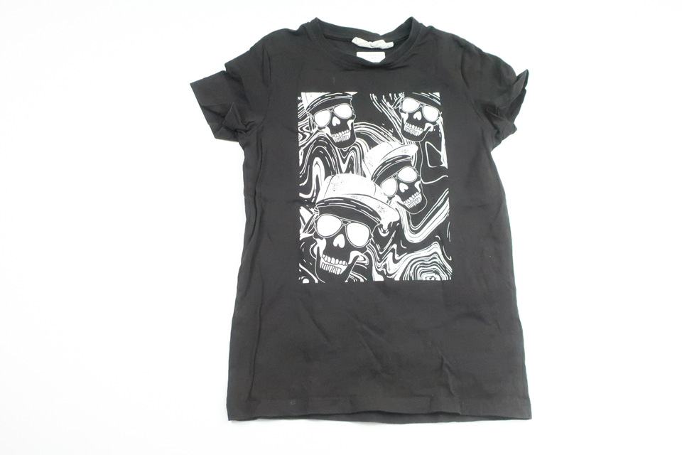 T-shirt från Denim Day - Storlek 122/128 - Svart