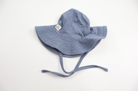 Mjuk solhatt från Lindex - Storlek 36/38 - Blå