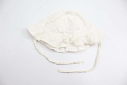 Solhatt från H&M - Storlek 74 - Vit