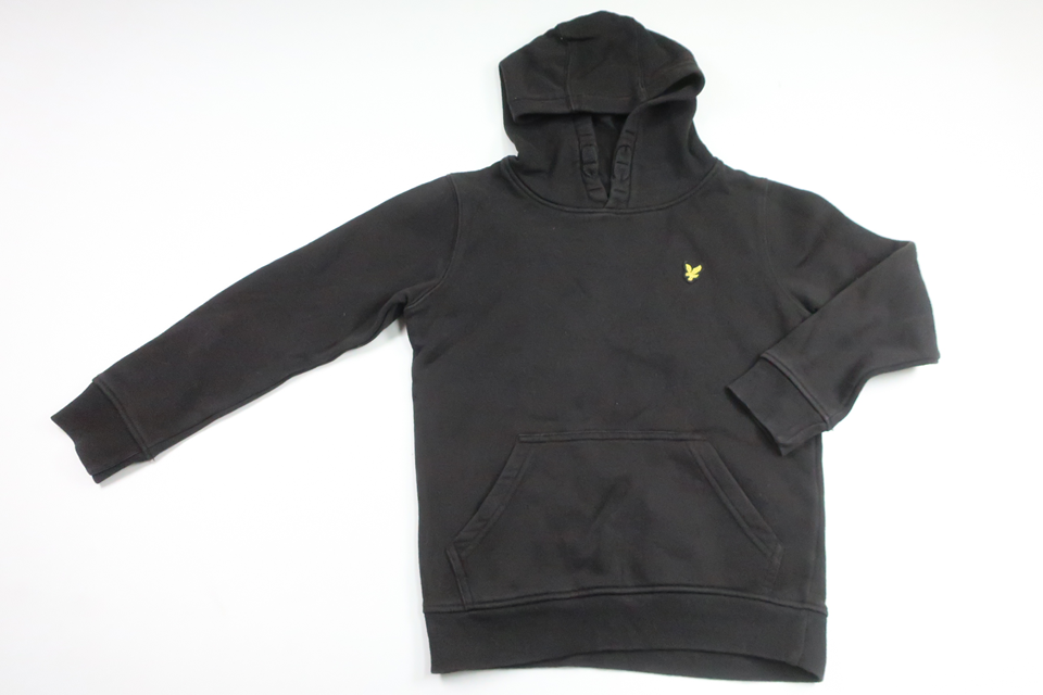 Huvtröja från Lyle & Scott - Storlek 122/128 - Svart