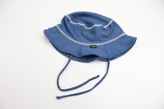 Badhatt/UV-hatt från Lindberg - Storlek 50/54 - Blå