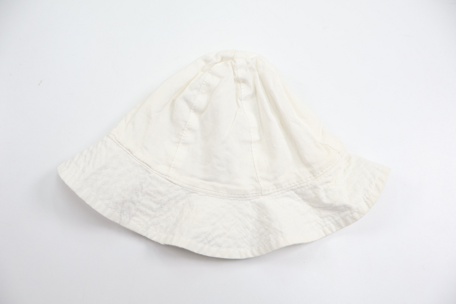 Solhatt från H&M - Storlek 62/68 - Vit