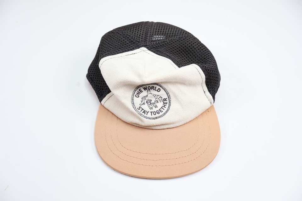 Keps från H&M - Storlek 62/68 - Beige