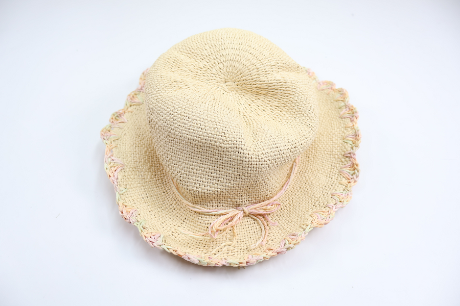 Stråhatt från Lindex - Storlek 128/146 - Beige
