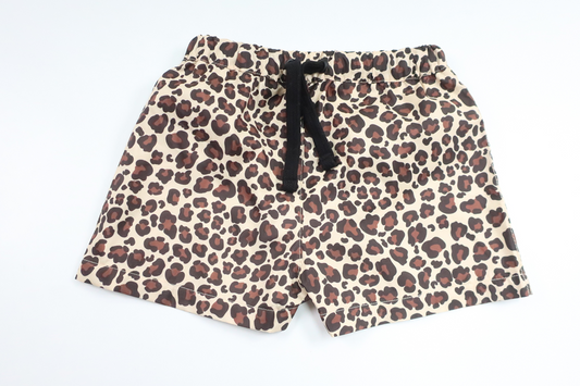 Leopardmönstrade badshorts från Novisen Design - Storlek 86/92 - Beige