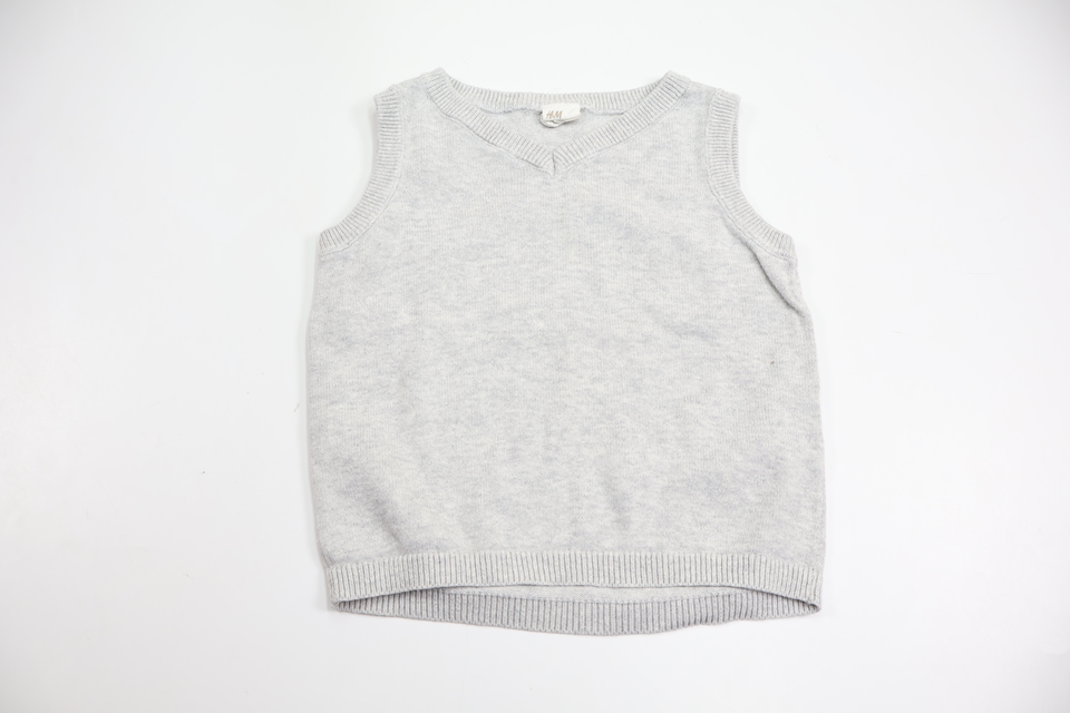 Stickad väst från H&M - Storlek 74 - Grå