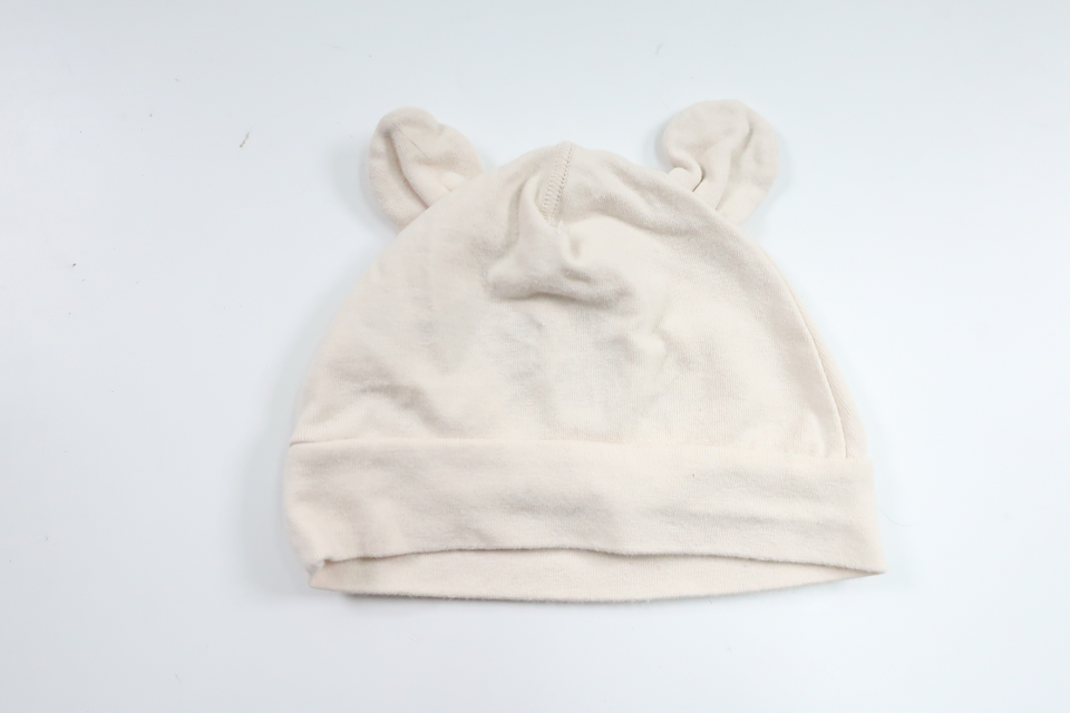 Hat from H&amp;M - Size 50 - Off-white