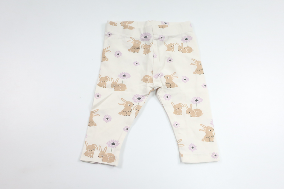 Byxor med kaniner från Kappahl - Storlek 62 - Benvit