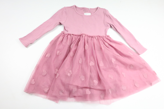 Tyllklänning med hjärtan från Name It - Storlek 98 - Lila