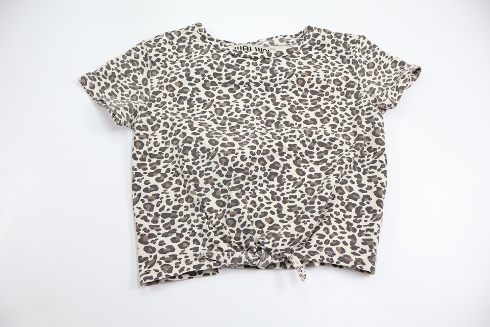 Leopardmönstrad blus från Wai Wai - Storlek 98/104 - Benvit