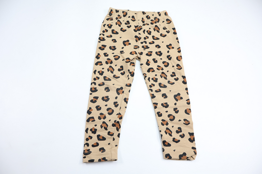 Leopardmönstrade byxor från Kappahl - Storlek 92 - Beige