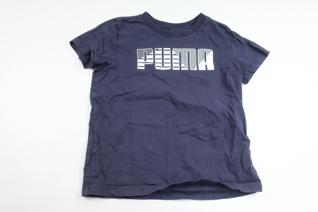 T-shirt från Puma - Storlek 116/122 - Marinblå