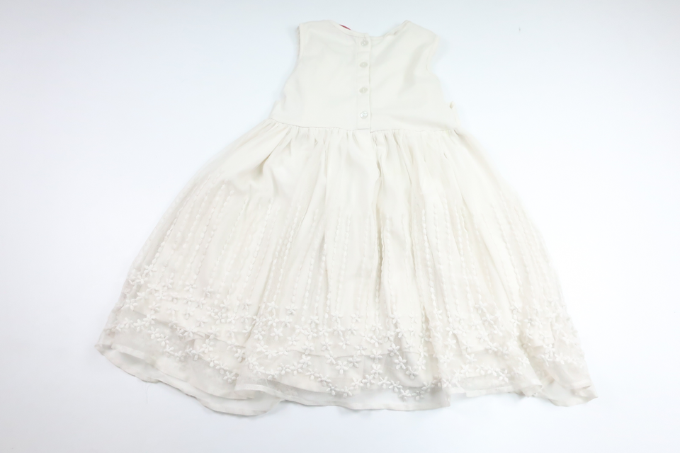 Tyllklänning från Young Dimension - Storlek 110 - Vit