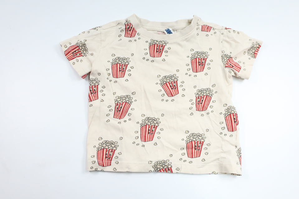 T-shirt Popcorn från Rikiki - Storlek 86/92 - Benvit