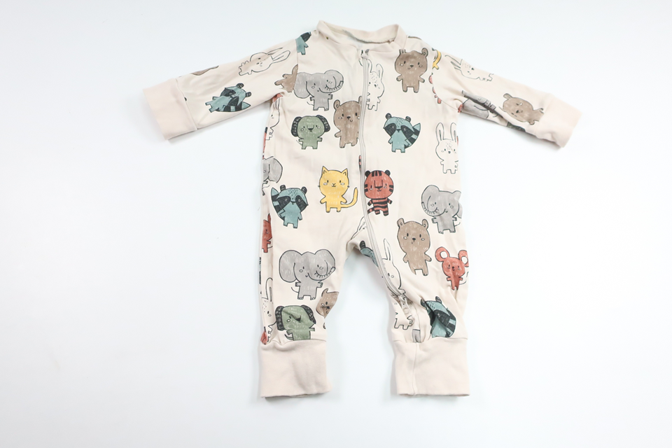 Pyjamas med djur från Tiny One - Storlek 56 - Beige