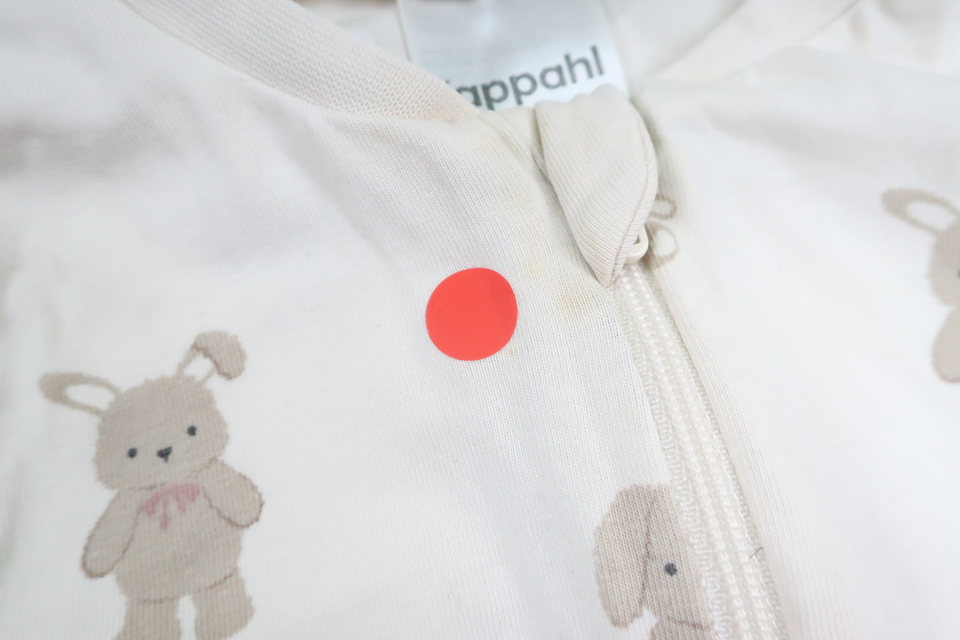 Pyjamas med kaniner från Kappahl - Storlek 68 - Benvit