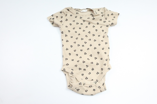 Ribbad body från Kappahl - Storlek 68 - Beige