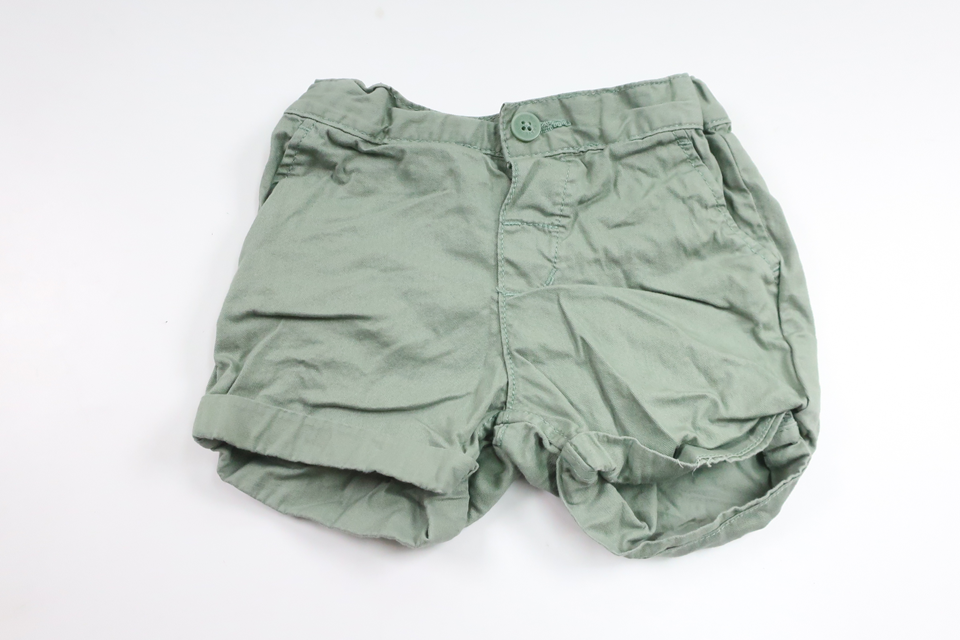Shorts från H&M - Storlek 74 - Grön
