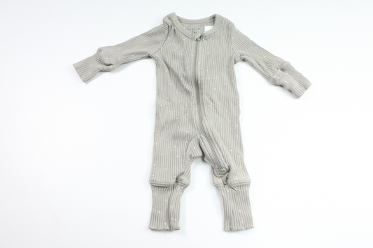 Ribbad pyjamas från Minimarket - Storlek 50 - Grön