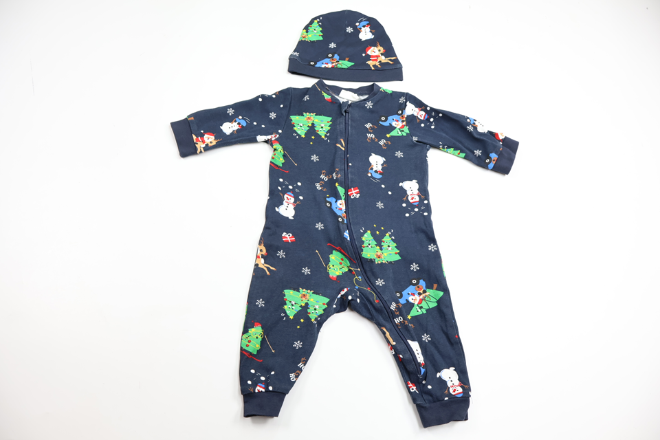 Pyjamas med mössa från Kappahl - Storlek 68 - Marinblå