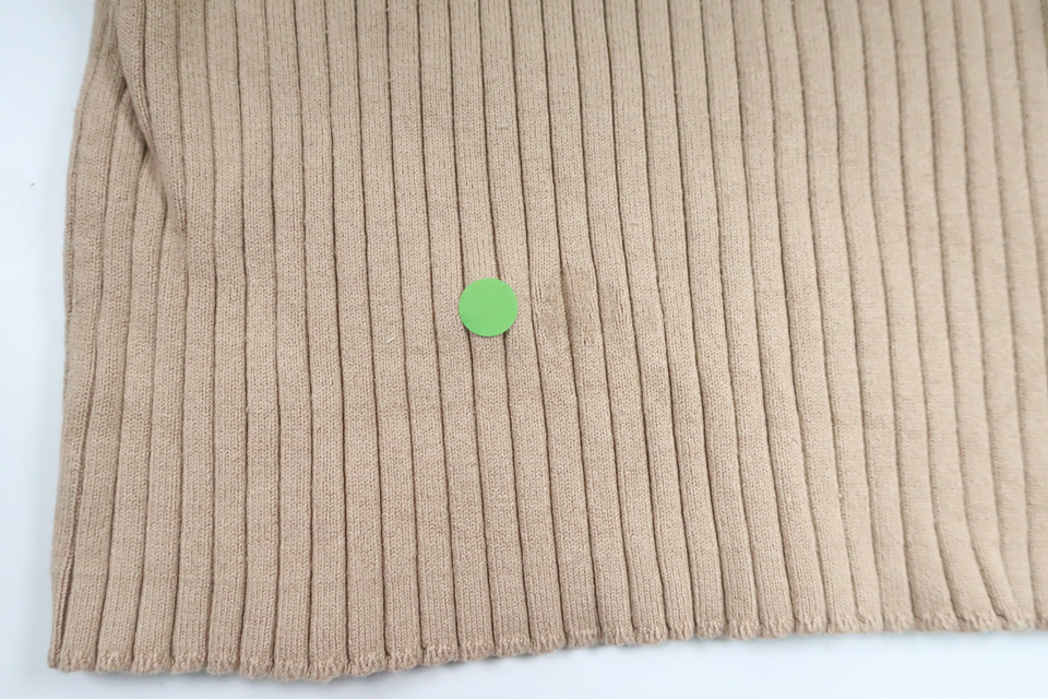 Ribbstickad tröja från H&M - Storlek 122/128 - Beige