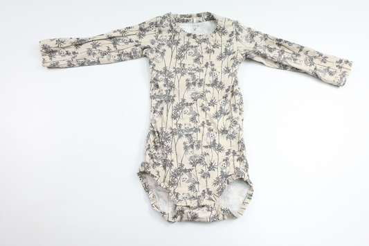 Body från Name It - Storlek 68 - Beige