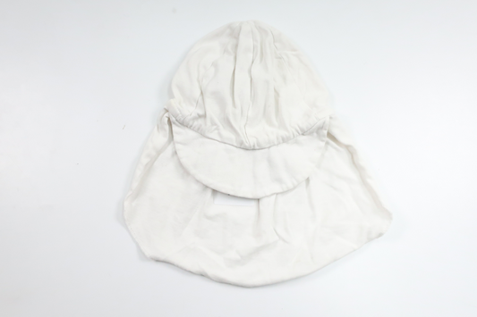 Mjuk keps från Polarn o. Pyret - Storlek 48/50 - Vit