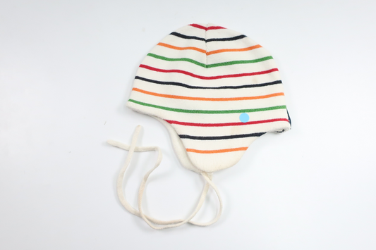 Mössa från Polarn o. Pyret - Storlek 44/46 - Vit