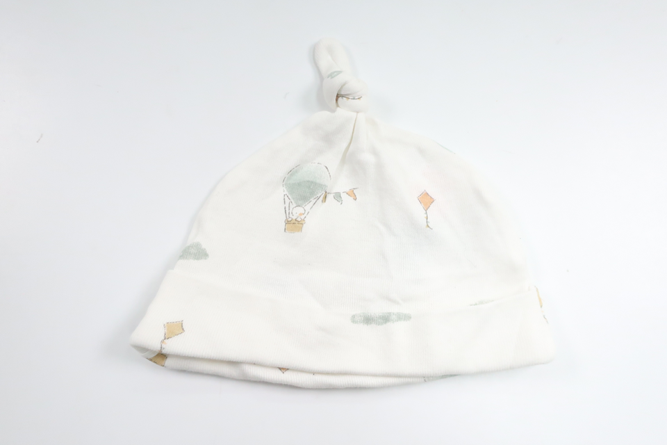 Mössa från H&M - Storlek 56 - Vit