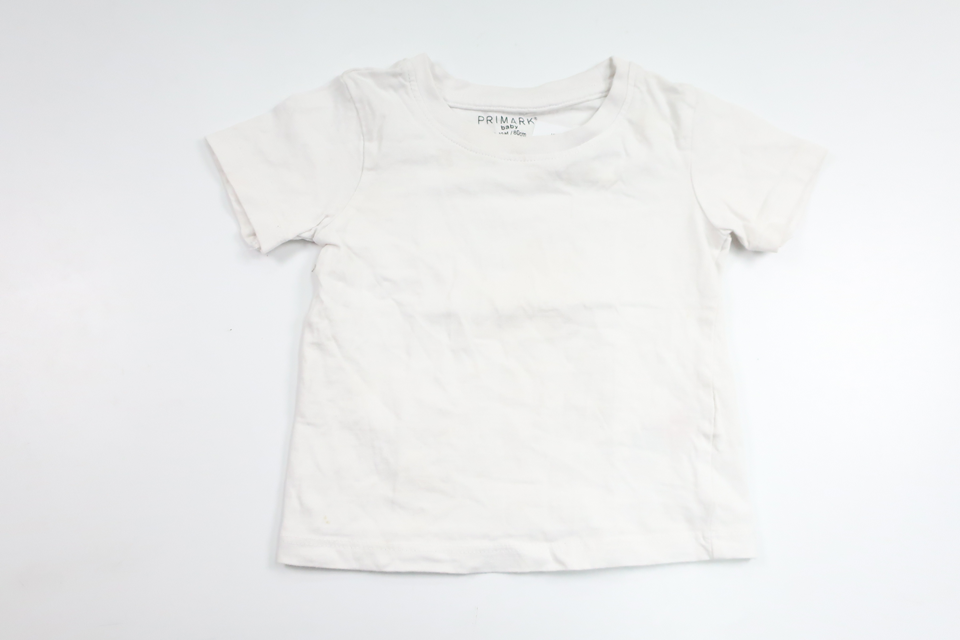 T-shirt från Primark - Storlek 80 - Vit