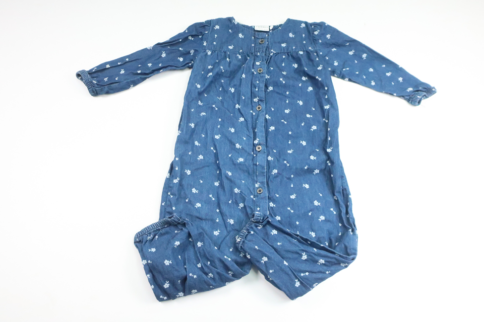 Blommig jumpsuit från Friends - Storlek 86 - Denim