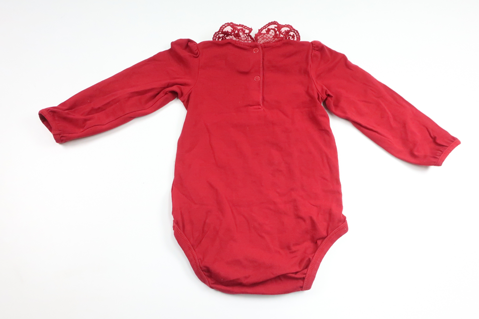 Body med spetskrage från H&M - Storlek 80 - Vinröd