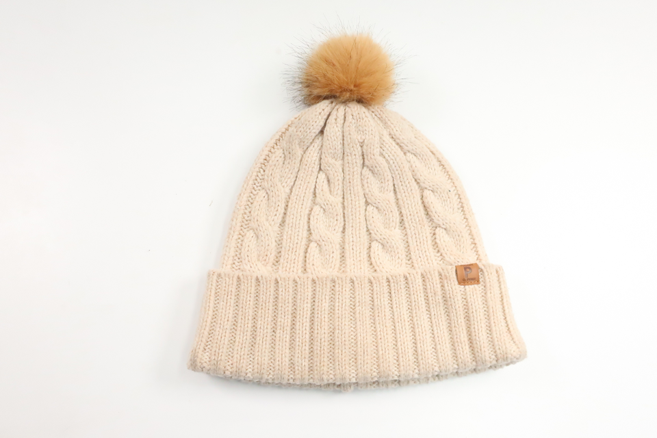 Mössa i ullmix med tofs från Polarn o. Pyret - Storlek 52/54 - Beige