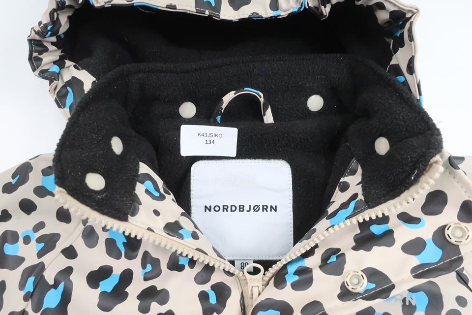 Fleecefodrad leopardmönstrad regnjacka från Nordbjörn - Storlek 80 - Grå