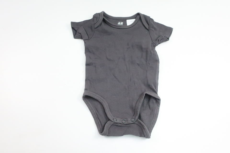 Body från H&M - Storlek 62 - Grå