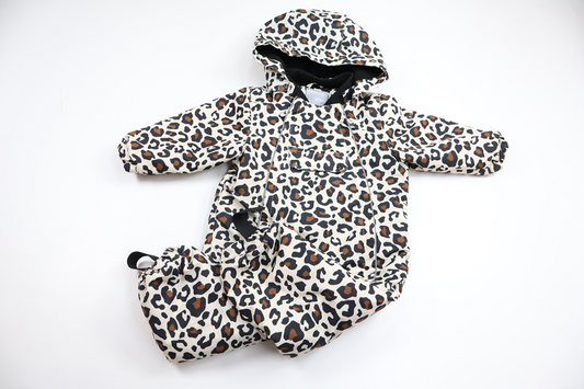 Fleecefodrad leopardmönstrad overall från Ministars - Storlek 80 - Benvit