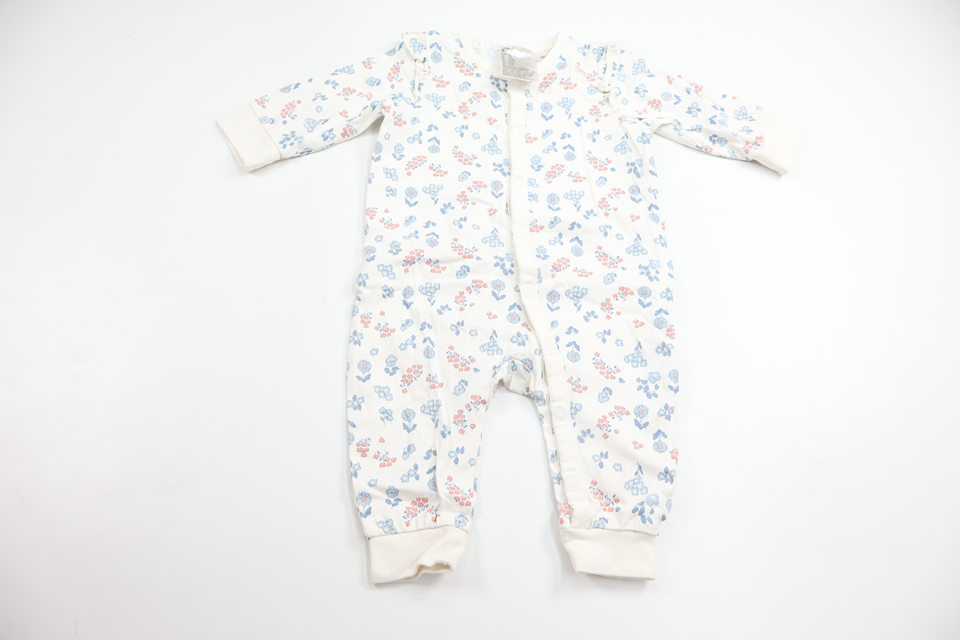 Blommig pyjamas från H&M - Storlek 62 - Benvit
