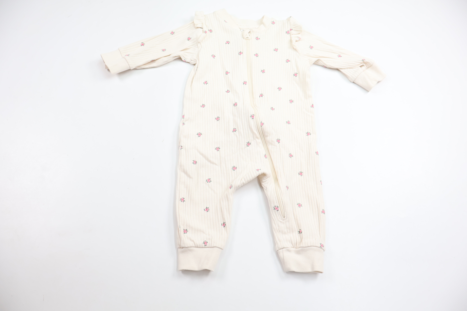 Blommig ribbad pyjamas från H&M - Storlek 62 - Benvit