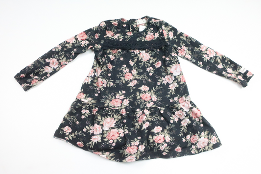 Blommig klänning från Newbie - Storlek 92 - Svart